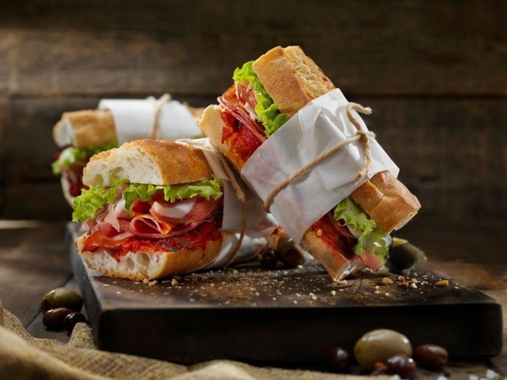 Ilustrasi Sandwich - sejarah sandwich